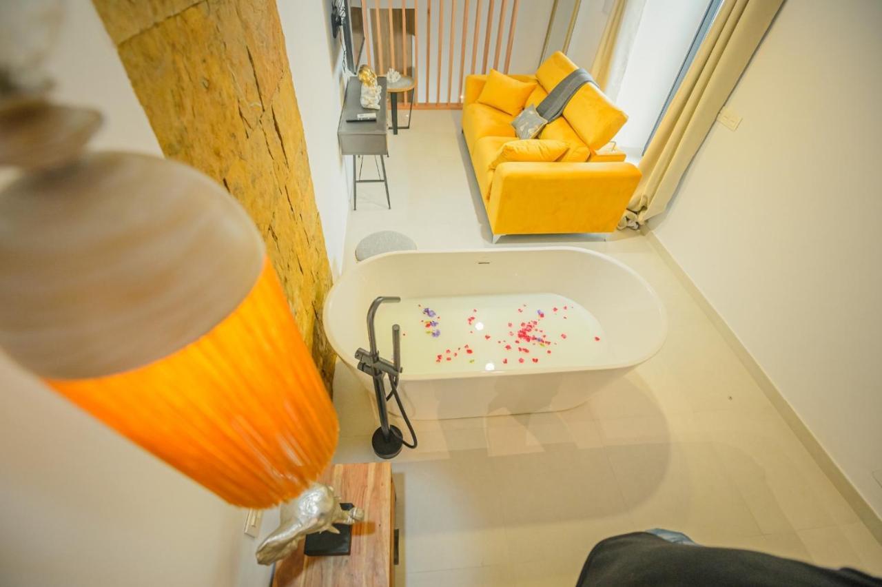 Estudio Boutique Terral كونيل ذي لا فرونتيرا المظهر الخارجي الصورة